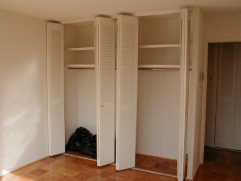 Bedroom from outer wall 1